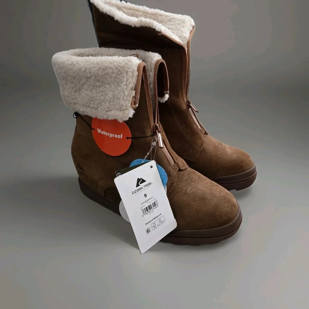 Ozark Trail Women's Wedge Waterproof Boots Sz 9 Faux Fur Cuff Front‎ Zipper Boho